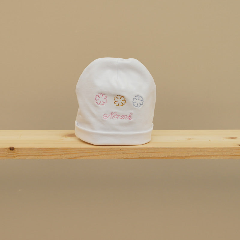 Ninnaoh | Cappellino neonata bianco fiorellini colorati