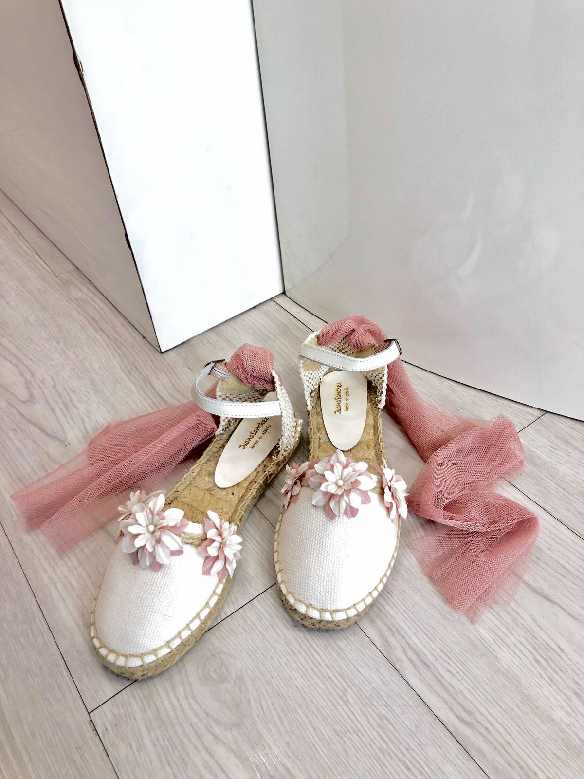 Juana Sanchez | Espadrillas bambina fiori rosa antico
