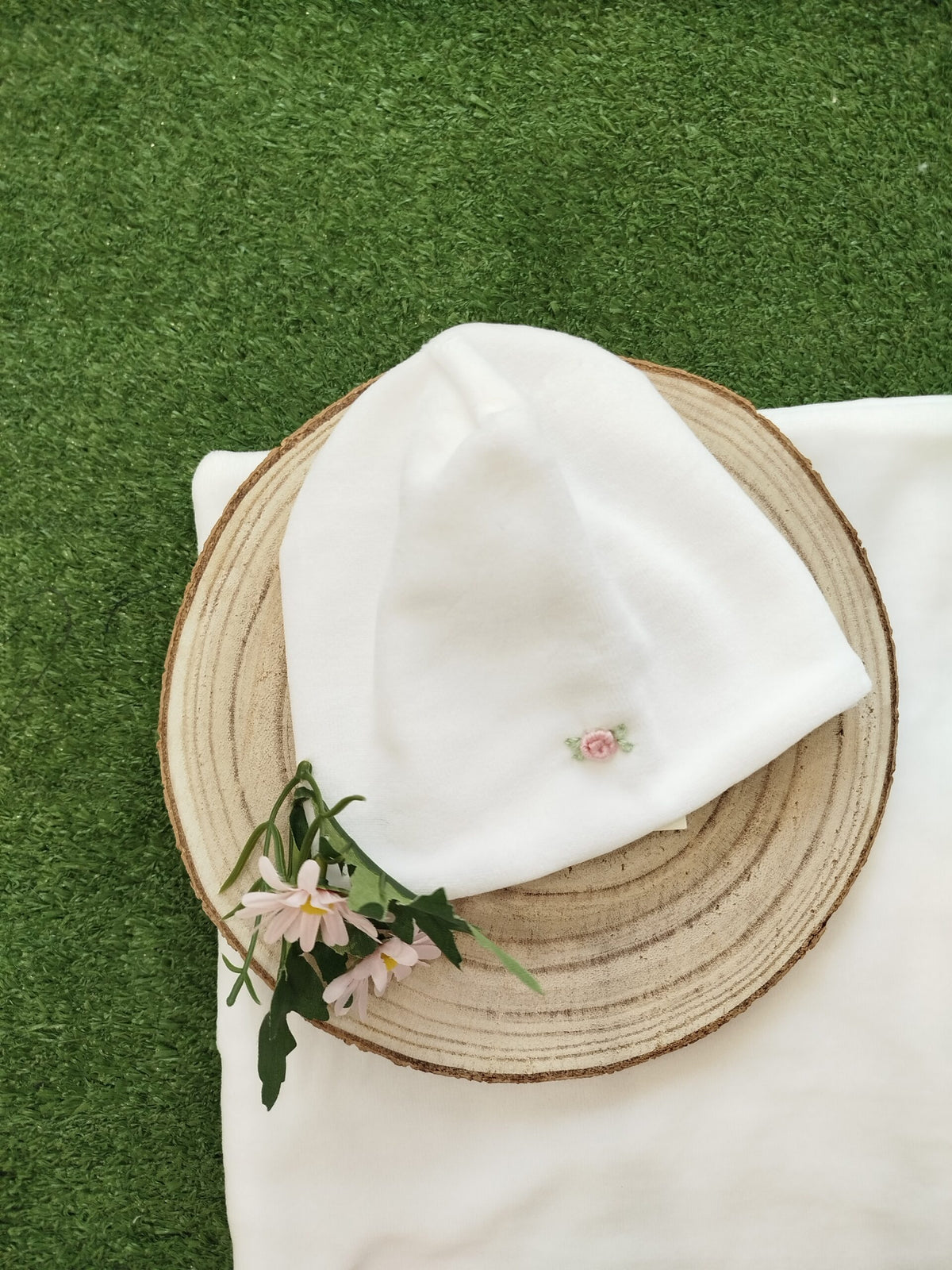 Bisou | Cappello ciniglia bianco rosellina